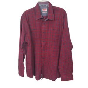 Wrangler  Flex For Comfort Men's Red Plaid Long Sleeve Button Down Shirt  2XL